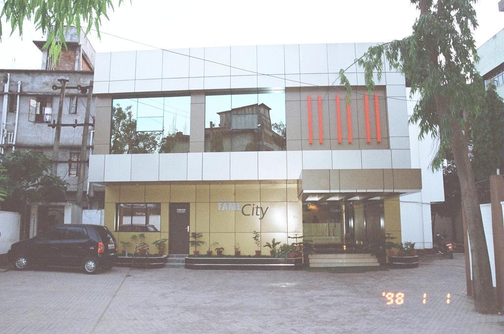 Hotel Fame City Guwahati Eksteriør bilde