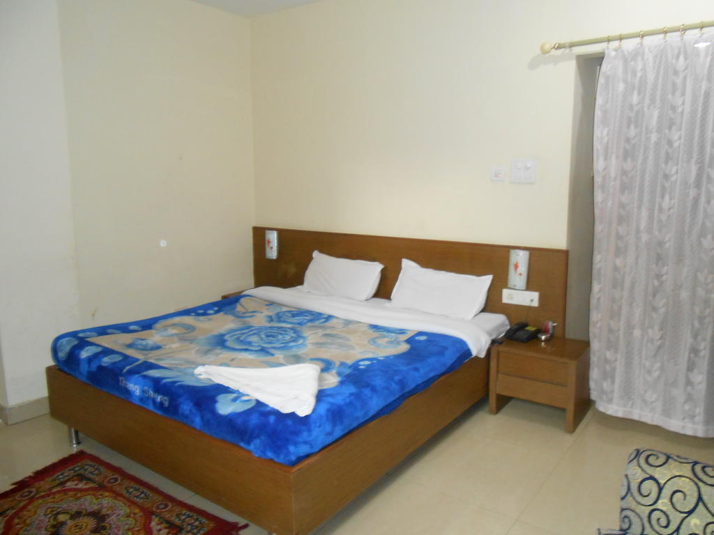 Hotel Fame City Guwahati Rom bilde